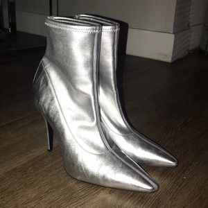 Giuseppe Zanotti Metallic Pointy Toe Bootie